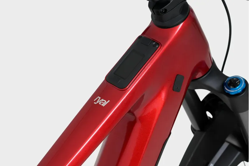 Megama Ryal 10 Avinox M2 motor 2027 RED-1