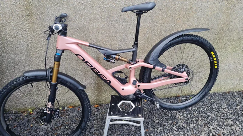 Rise LT M10 630w Desert Rose - Carbon Raw Matt With Extras our own Test Bike -150Miles
